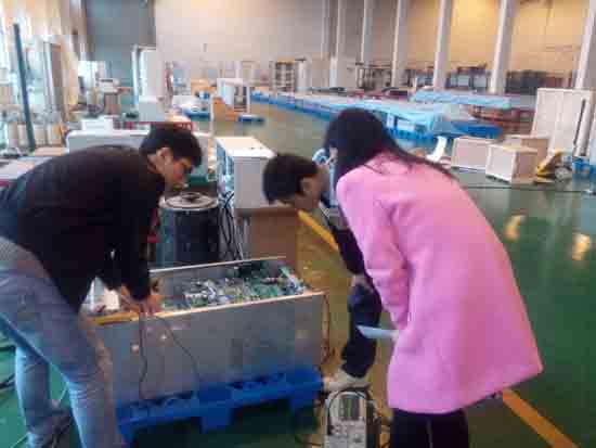 2015年11月我司员工参加新产品有源电力滤波器培训