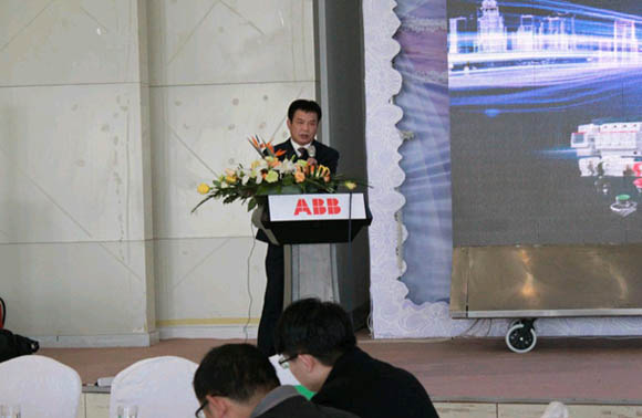 巨能电气与ABB召开新产品发布会