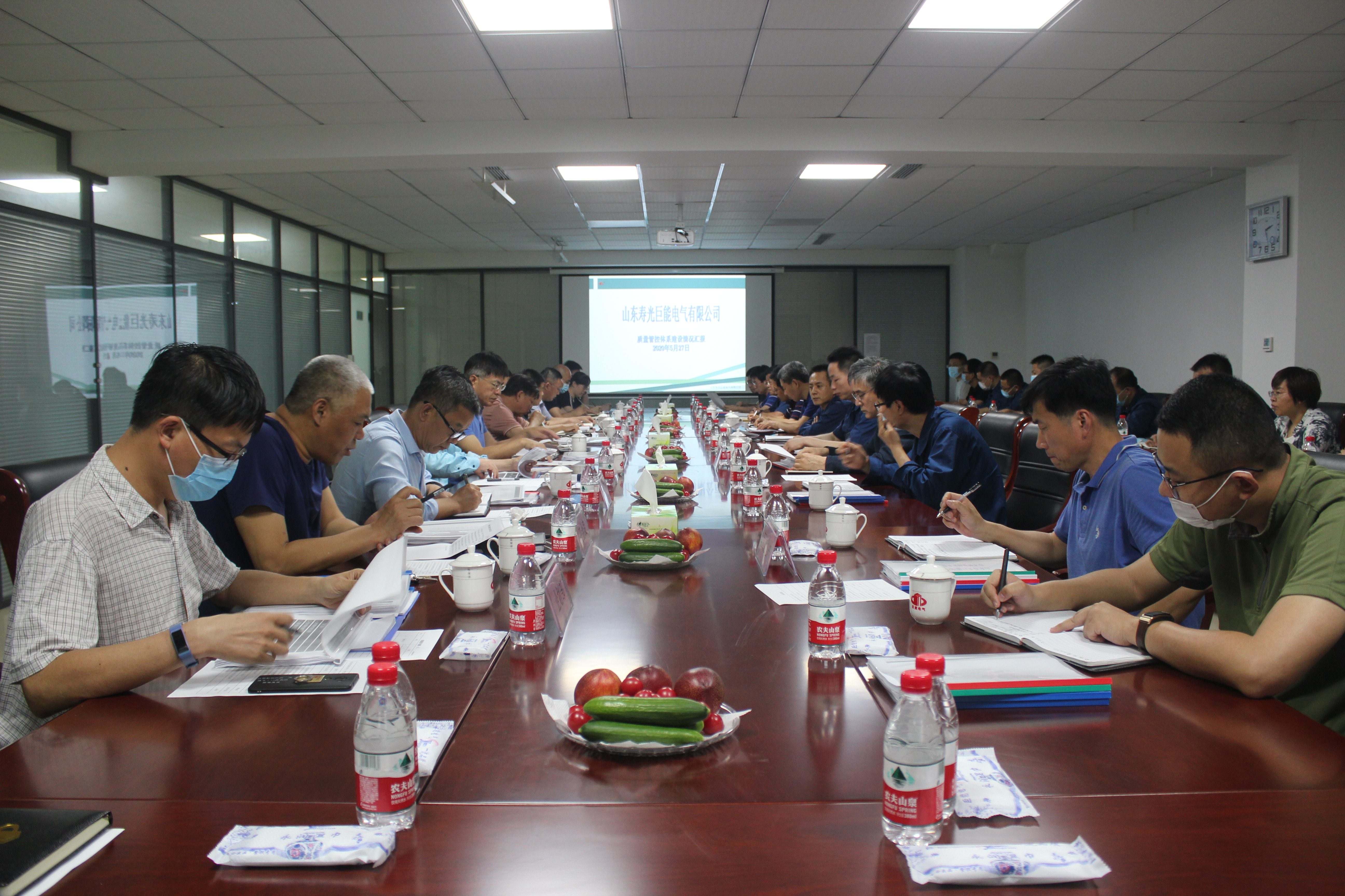 热烈欢迎集团各级领导到电气公司进行质量管控提升调研