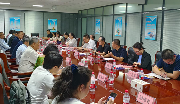 马来西亚广东总商会考察团莅临巨能电气考察